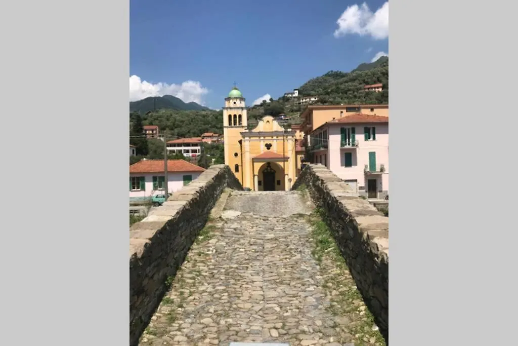 Alloggio U Sportegu Da E Monti A Giaia Badalucco Semesterbostad