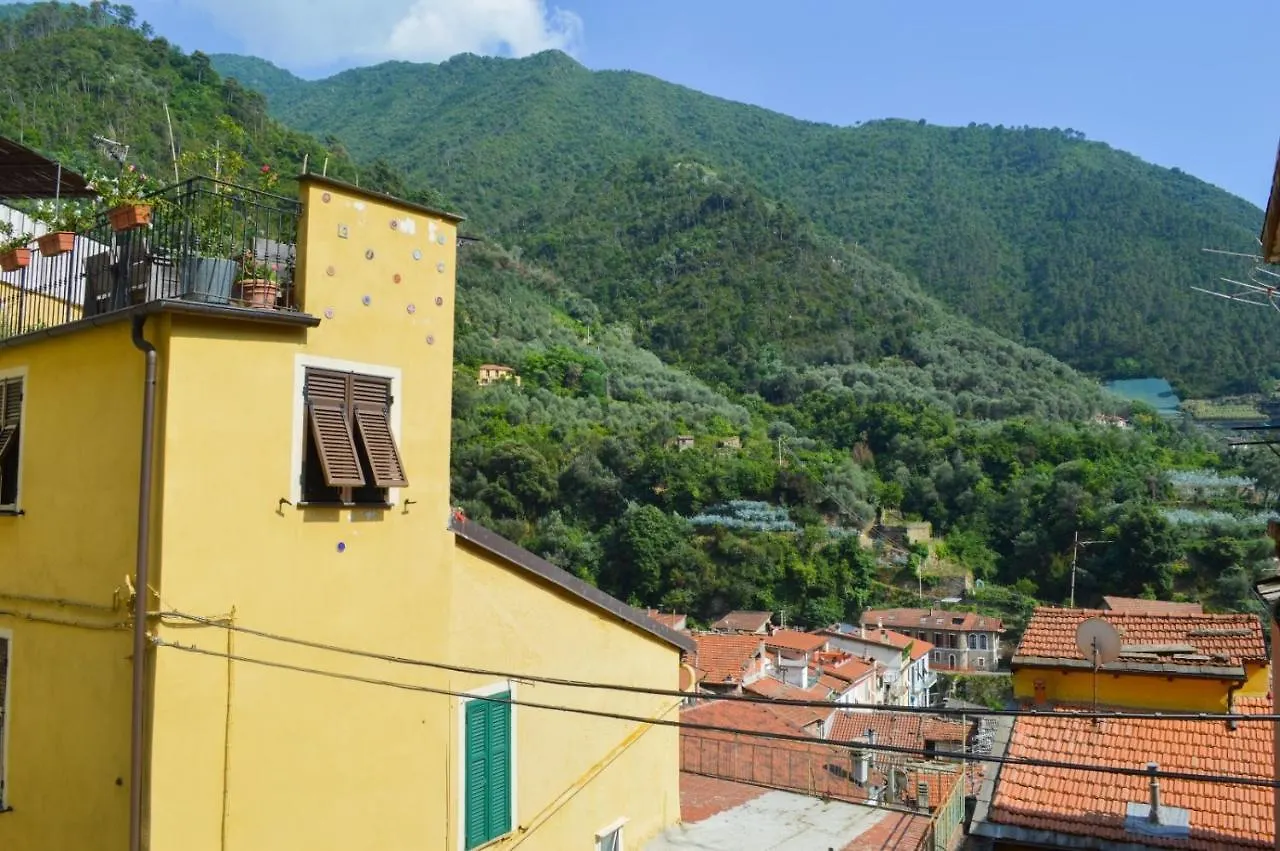Nyaraló Alloggio U Sportegu Da E Monti A Giaia Badalucco Olaszország
