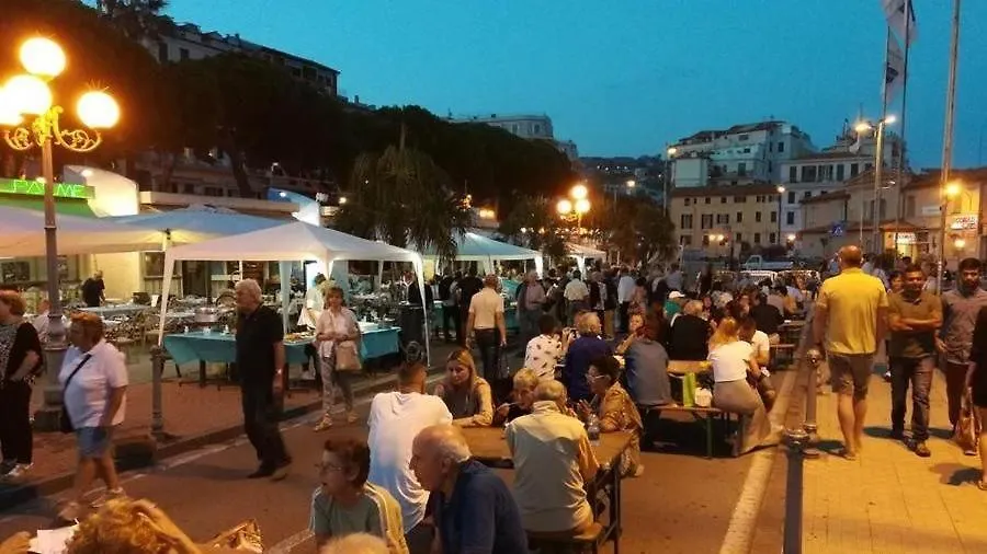 Semesterbostad Alloggio U Sportegu Da E Monti A Giaia Badalucco